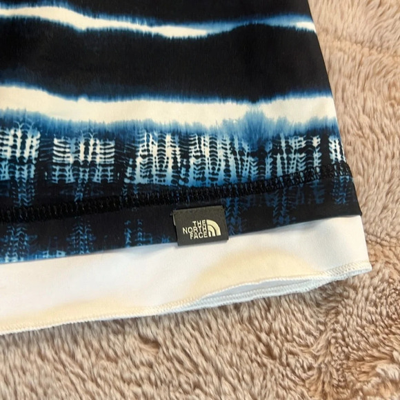 The North Face Blue and White Swim Coverup - Picture 3 of 7